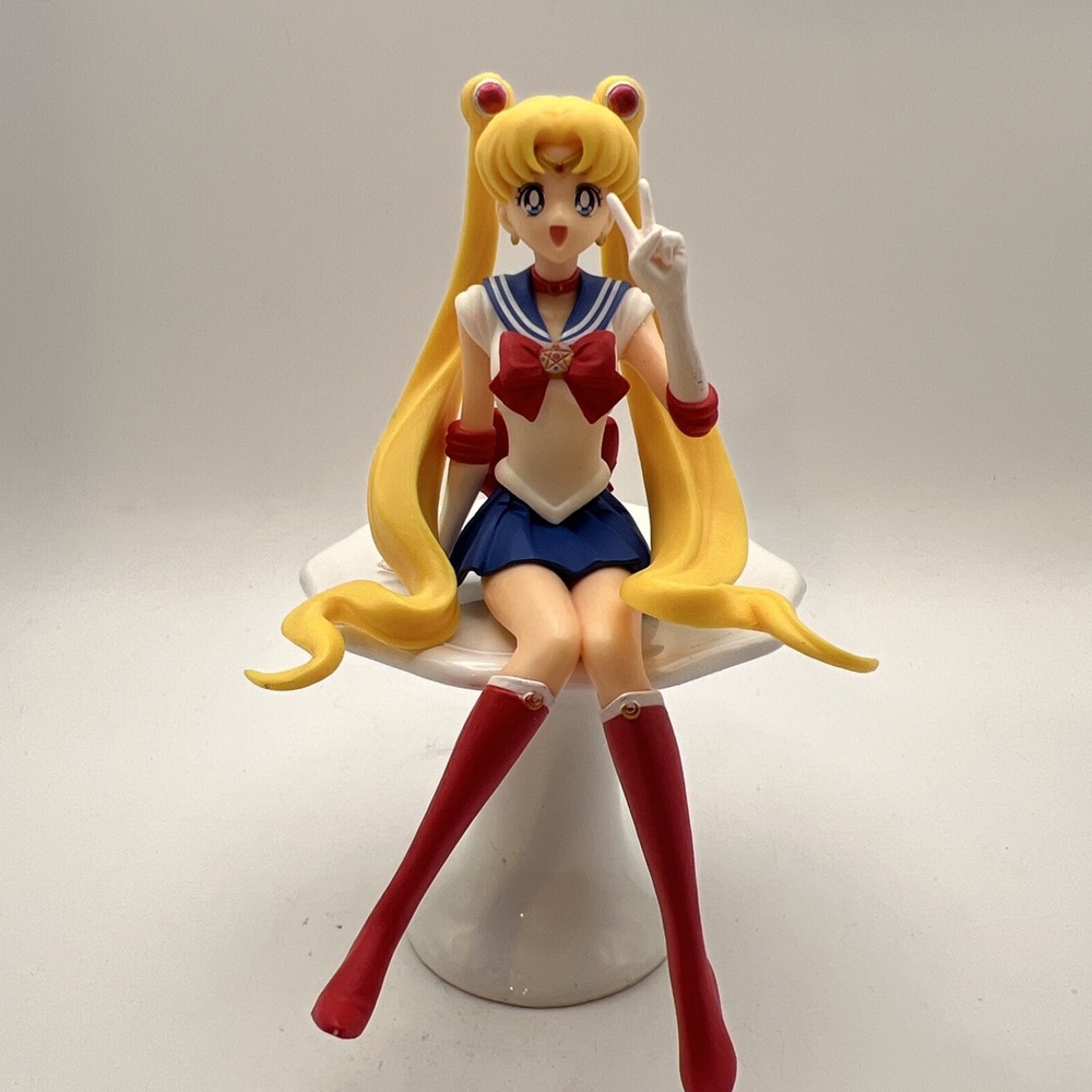 Sailor Moon Tsukino Usagi Action Figure Cake Topper Home Decor
